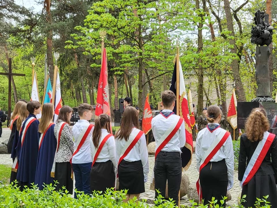 12 kwietnia - Dzień Pamięci Ofiar Zbrodni Katyńskiej w Otwocku - Obrazek 2