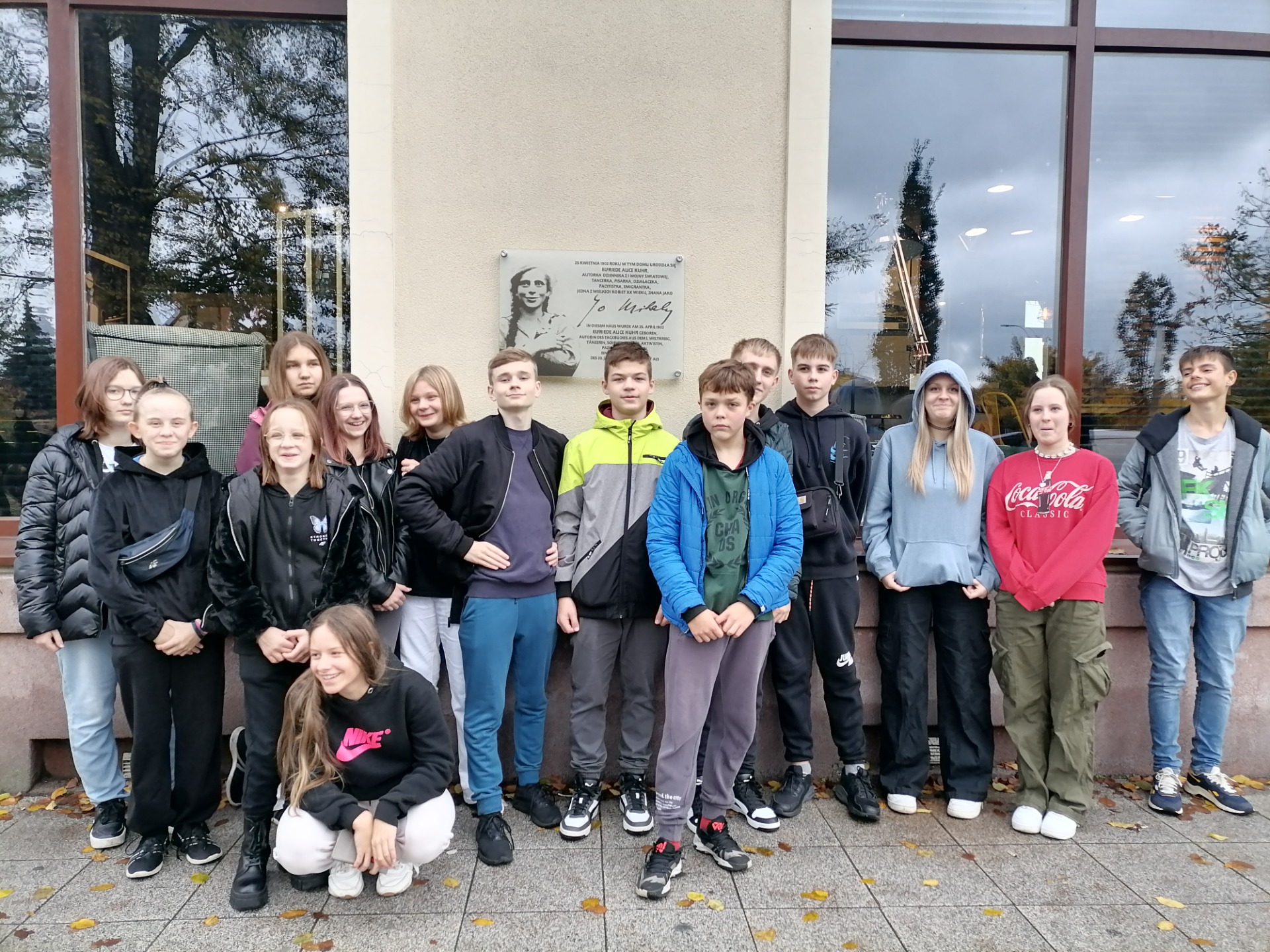 Uczestniczymy w ogólnopolskiej akcji „Szkoła pamięta  2022”