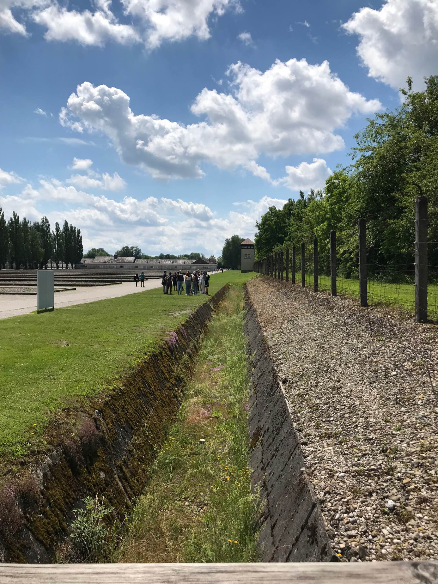 Besuch der Gedenkstätte des ehemaligen KZ Dachau - Bild 2