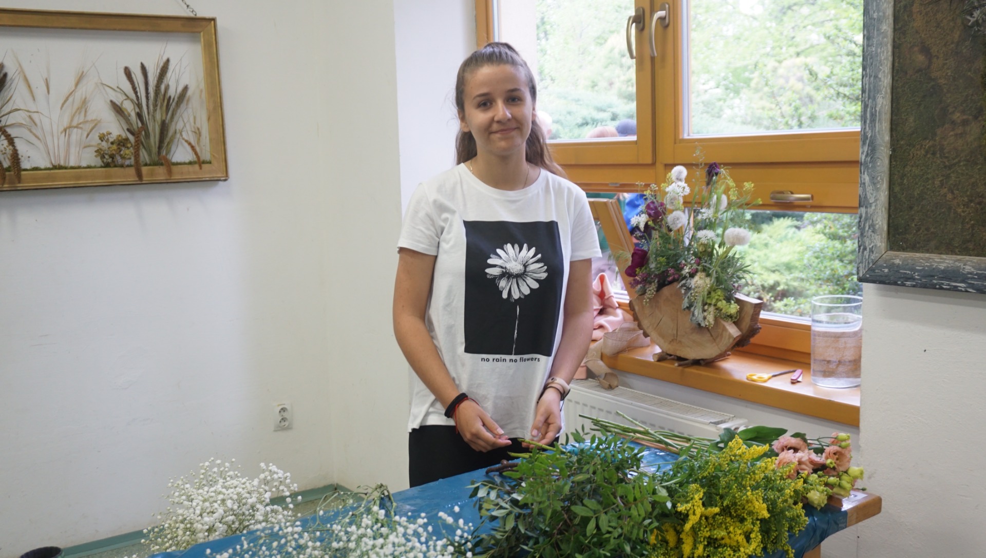 Floravida  Rakovice - viazanie a aranžovanie kvetov ku Dňu matiek - Obrázok 3