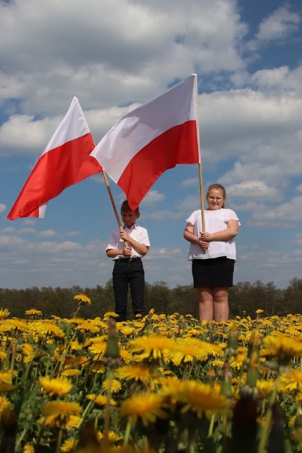 2 Maja - Dzień Flagi Rzeczypospolitej Polskiej - Obrazek 1
