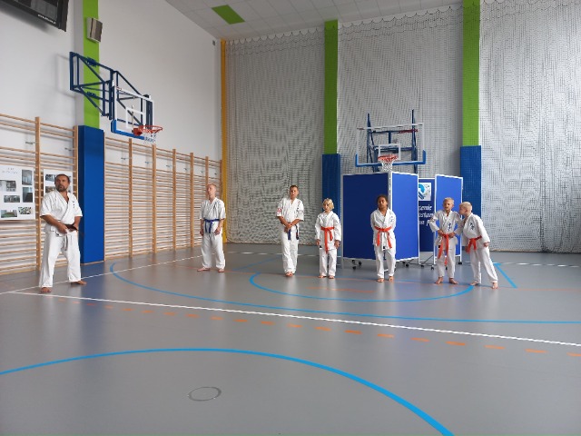 Kolejny pokaz Karate w naszej szkole - Obrazek 1