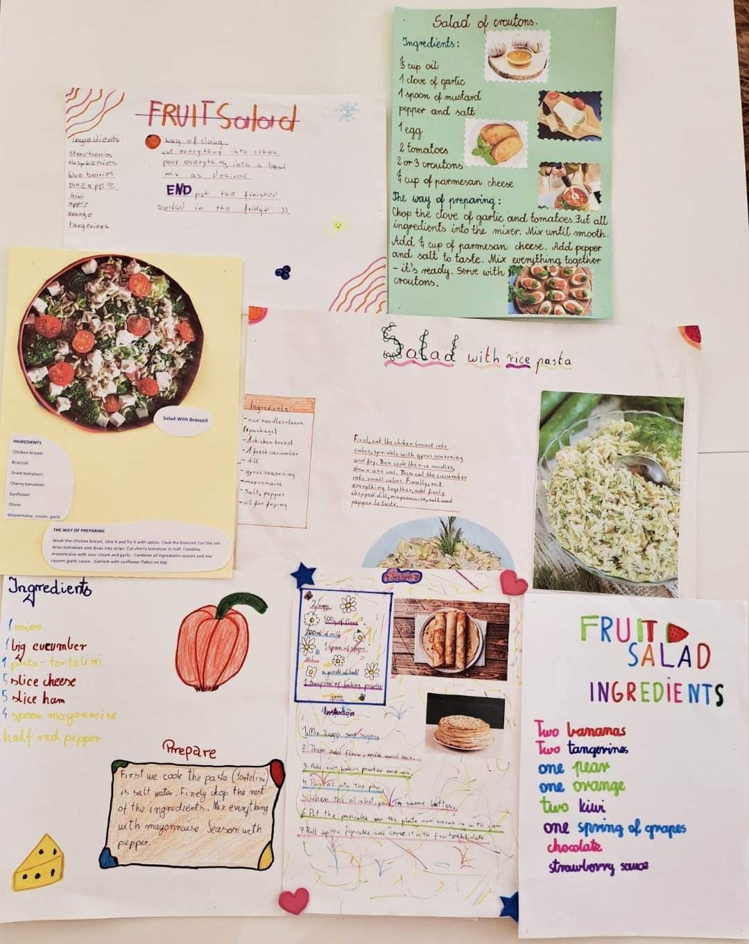 Zdjęcie nr 1:
Prace projektowe uczniów klasy V b i V c, prezentujące przepisy na sałatki i ciasta, wykonane na zajęciach innowacyjnych z języka angielskiego, prowadzonych przez mgr Renatę Modras