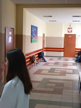 Wirtualna wycieczka po szkolnych korytarzach i pomieszczeniach
